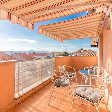 Malinska - Apartment Glavas エクステリア 写真