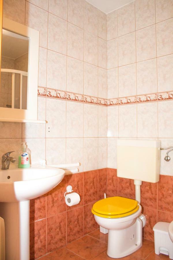 Malinska - Apartment Glavas エクステリア 写真